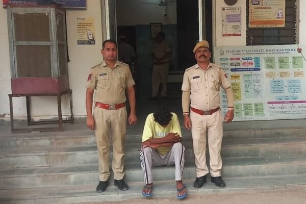 Drug तस्कर गिरफ्तार: 9.81 ग्राम स्मैक बरामद, नेटवर्क खंगालने में जुटी पुलिस