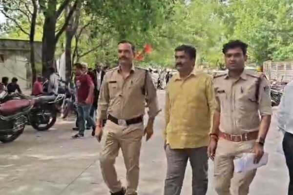 Crime: कांग्रेस नेता पर गोली चलाने वाला 8 साल बाद गिरफ्तार, भोपाल में छिपा था आरोपी