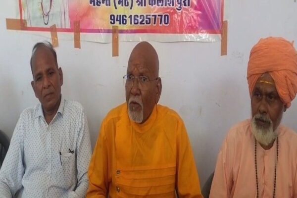 Ganesh Mahotsav: ट्रस्ट ने लगाया आरोप, प्रशासन ने अब तक नहीं सौंपी चाबियां