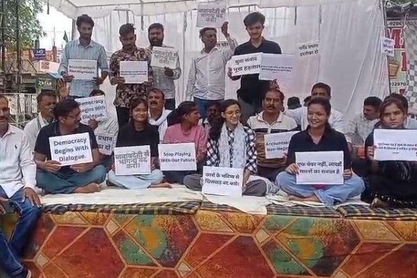 Sonam Wangchuk के समर्थन में उतरे युवा, धर्मेंद्र प्रधान के इस्तीफे की मांग