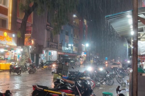 Monsoon Update: नर्मदापुरम में 13 दिन बाद झमाझम बारिश, किसानों में खुशी