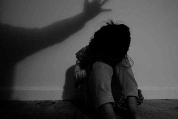 Narmadapuram Crime: 10 साल की बच्ची से दुष्कर्म, आरोपी भाई गिरफ्तार