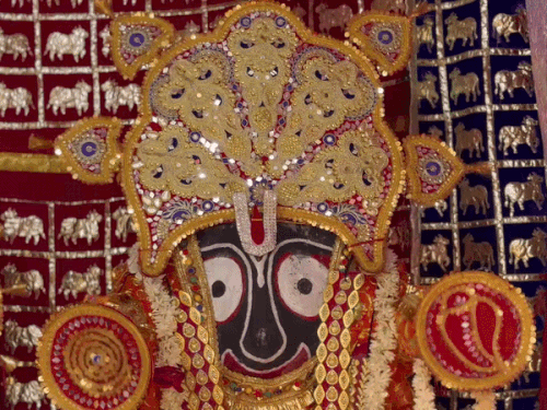Jagannath Rath Yatra: सुनारों की घाटी से निकली भव्य रथ यात्रा, भक्तों में बंटा विशेष प्रसाद