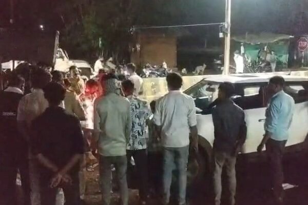 Accident Update: सड़क पार कर रही बुजुर्ग महिला को कार ने कुचला, मौत
