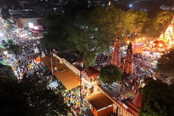 Gupt Navratri: गुप्त नवरात्रि में सजा माता का दरबार, उमड़े भक्त