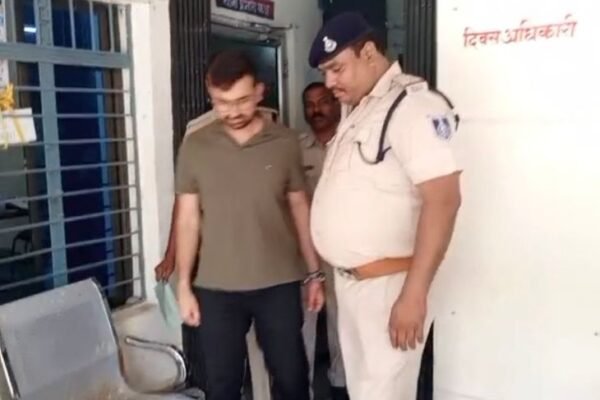 Cyber ठगी: बैतूल में 1.93 करोड़ की धोखाधड़ी करने वाला गिरफ्तार