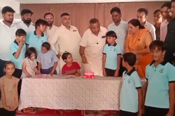 BJP नेता सीताराम लुगरिया का जन्मदिन: रक्तदान और सेवा कार्यों से मनाया जश्न