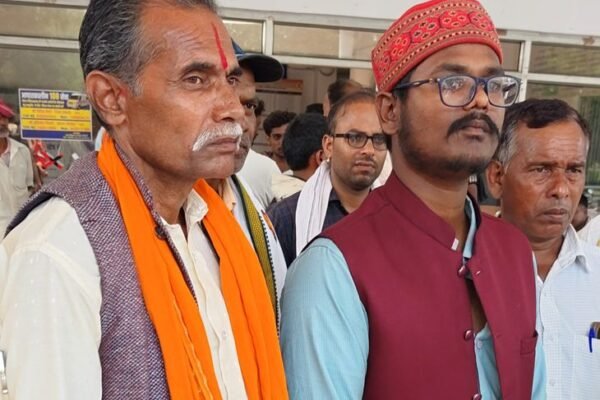 Singrauli: 2 लाख तेंदूपत्ता संग्राहकों को भुगतान का इंतजार, 75 करोड़ अटके