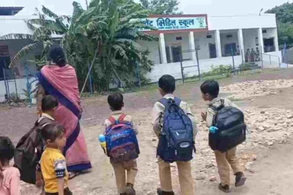 Ujjain News: महाकाल सवारी के चलते रविवार को खुलेंगे स्कूल