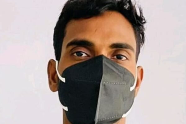 Facebook दोस्ती: यूपी एटीएस ने आतंकी साजिश रचने वाले युवक को दबोचा