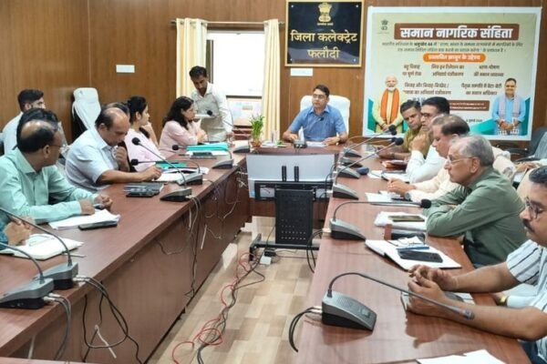 Phalodi: कलेक्टर ने दिए संपर्क पोर्टल के मामले 30 दिन में निपटाने के निर्देश