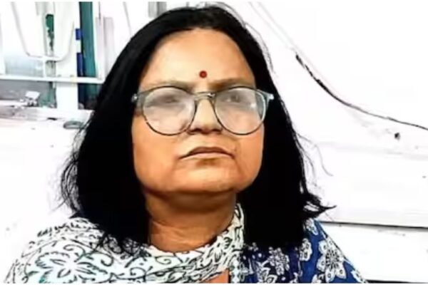 Corruption: वाराणसी में 50 हजार की रिश्वत लेते GST डिप्टी कमिश्नर गिरफ्तार