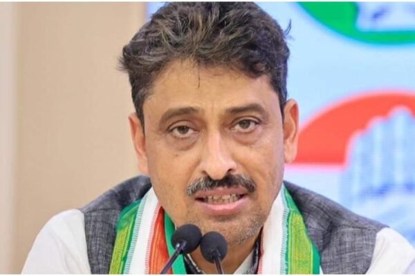 UP News: कांवड़ यात्रा और जौहर यूनिवर्सिटी पर कांग्रेस सांसद ने सीएम योगी से की बड़ी अपील