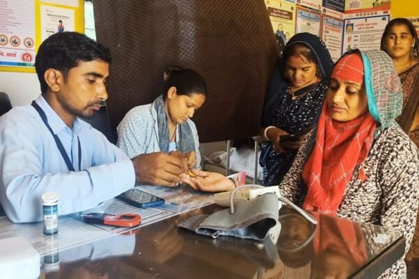 Health: बारां में 172 स्वास्थ्य केंद्रों पर मातृ-शिशु सेवाओं की सघन जांच