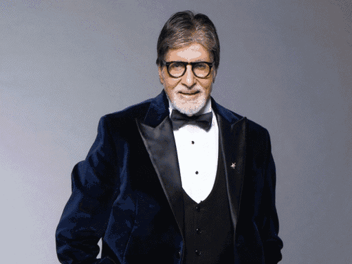 Amitabh Bachchan: अस्पताल में भर्ती हुए बिग बी, सर्जरी और ICU का किया जिक्र