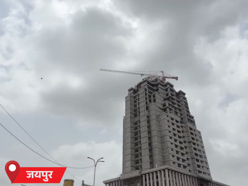 Weather: राजस्थान में झुलसाती गर्मी के बीच जल्द होगी बारिश, पारा 41 पार