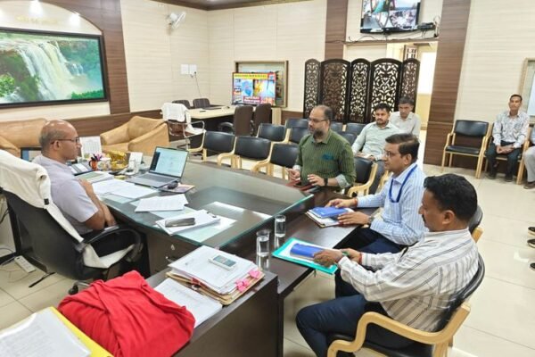 Drug Alert: स्कूलों के पास ड्रग्स बेचने वालों पर होगी सख्त कार्रवाई
