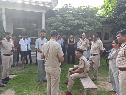 Sikar Raid: फरार आरोपियों की तलाश में 200 पुलिस टीमों का एक्शन, हॉस्टल भी खंगाले