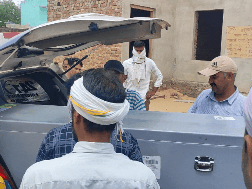 UAE: 3 महीने बाद घर पहुंचा राकेश का शव, बिलख पड़े परिजन