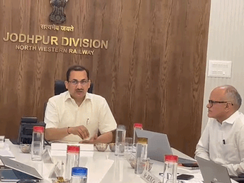 Railway: जोधपुर आने वाली 3 ट्रेनें प्रभावित, 12 दिन पार्सल बुकिंग बंद