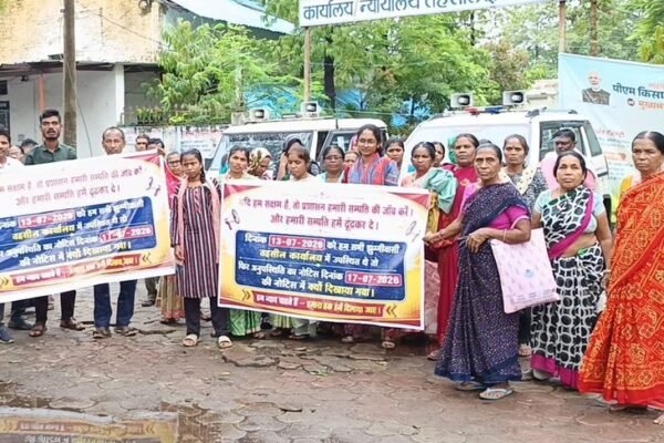 PM आवास योजना: अतिक्रमणकारियों ने मुफ्त घर की मांग की, कोर्ट में सुनवाई