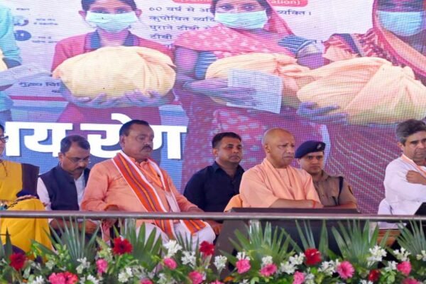 UP News: महाराजा सुहेलदेव या गाजी मियां? सीएम योगी का विपक्ष पर बड़ा हमला