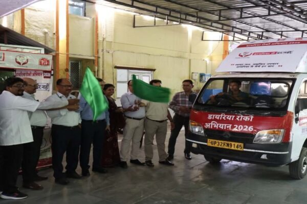 Stop Diarrhea Campaign: यूपी में डायरिया पर वार, योगी सरकार का खास अभियान