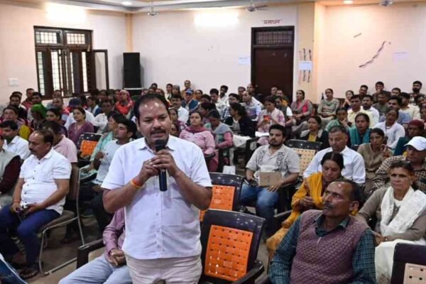 उत्तराखंड: सरकार अब आपके द्वार, मौके पर हल हो रही जन-समस्याएं