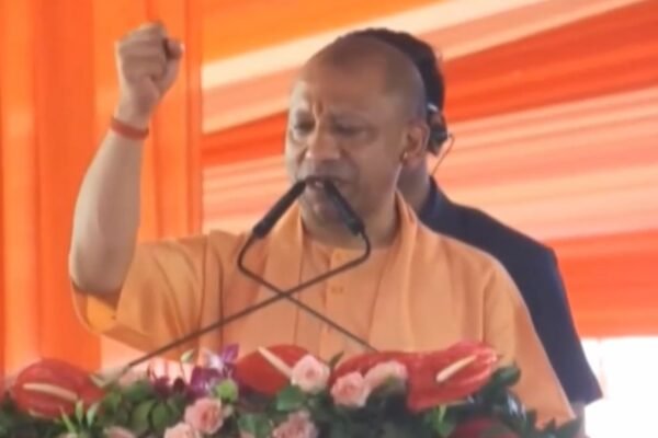 UP News: संभल में योगी का कड़ा संदेश, कहा- हरिहर मंदिर का फैसला सर्वोपरि