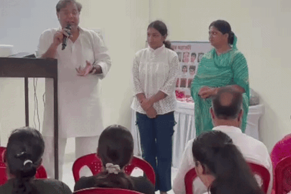 Kota: पेपर लीक सिस्टम की विफलता, छात्रों पर लाठीचार्ज लोकतंत्र का काला दिन