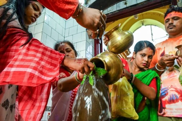 Ravi Pradosh Vrat 2026: जुलाई में दूसरा व्रत कब है, जानें पूजा विधि और शुभ मुहूर्त