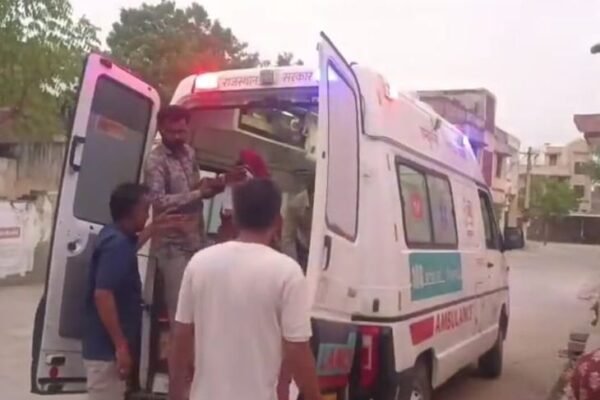 Jalore: बोलेरो, ओमनी और बाइक की जोरदार टक्कर, 6 घायल; 3 रेफर