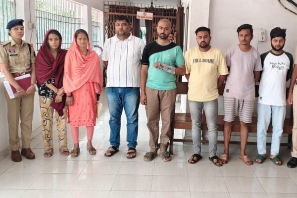 Cyber ठगी: भिलाई-दुर्ग पुलिस का बड़ा एक्शन, बैंक खाते बेचने वाले 8 गिरफ्तार