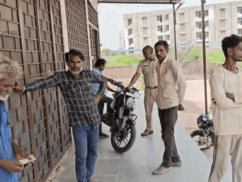 Kota: ससुराल में दामाद का हाई वोल्टेज ड्रामा, जहर खाकर तोड़ा दम