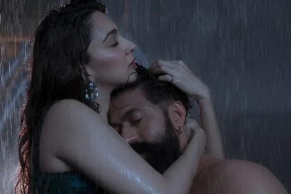 Movie Review: यश-कियारा की फिल्म को मिला मिला-जुला रिस्पॉन्स, फैंस ने की KGF 2 से तुलना