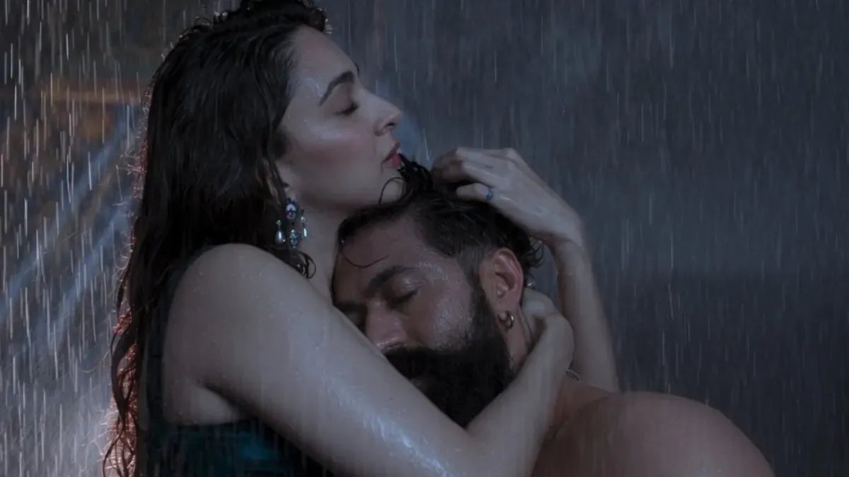 Movie Review: यश-कियारा की फिल्म को मिला मिला-जुला रिस्पॉन्स, फैंस ने की KGF 2 से तुलना