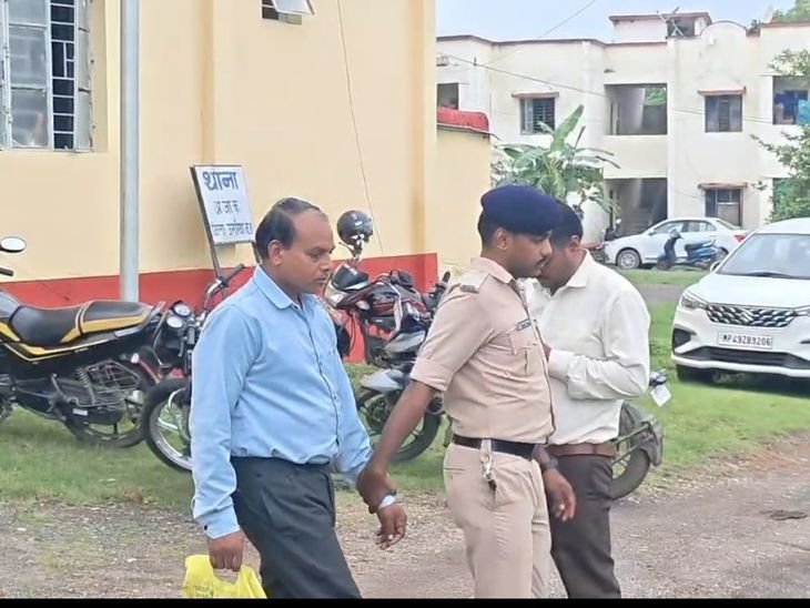 Umaria News: Teacher arrested for molesting students, suspended after charges